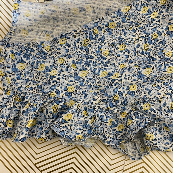 Universal thread cropped top - Picture 5 of 11